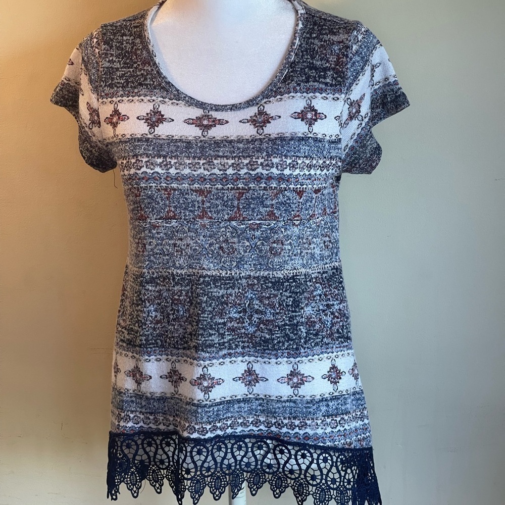 Rue 21 Short Sleeved Lace Boho Style Trim Shirt